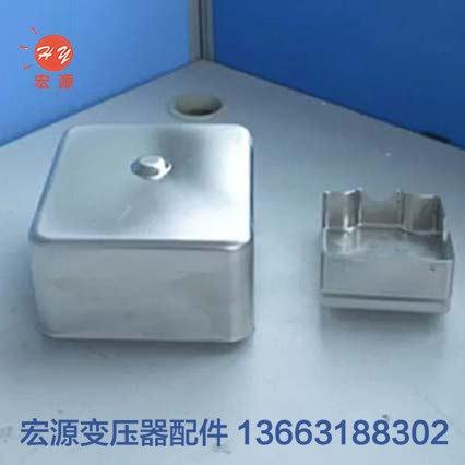 變壓器導電(dian)杆防雨罩  