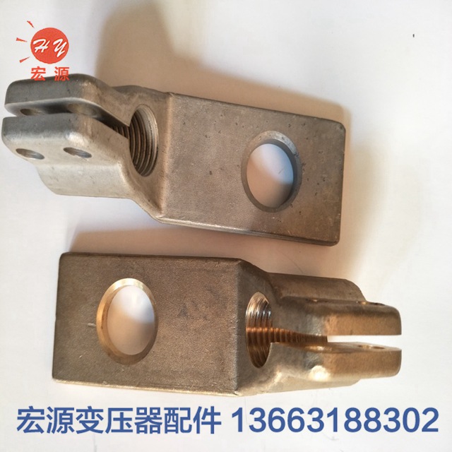 變壓(ya)器接線(xiàn)端子  